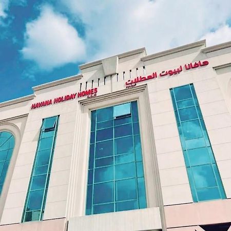 Havana Holiday Homes In Al Garhoud Dubaj Kültér fotó